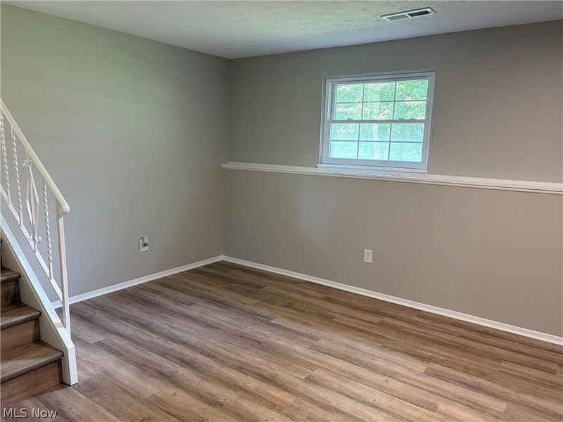 26150 Raintree Boulevard, Olmsted Falls, OH 44138 Photo 8
