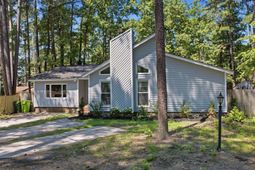 22 Hillpine Court photo 4