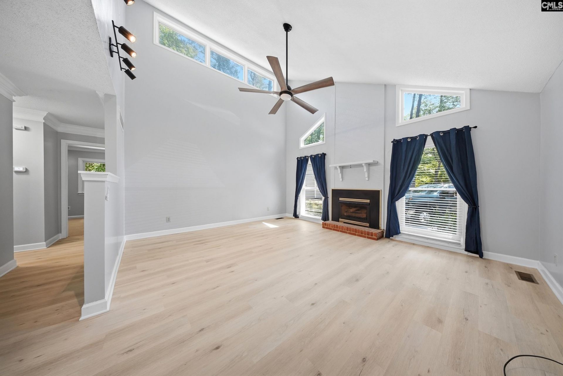 22 Hillpine Court Photo 4