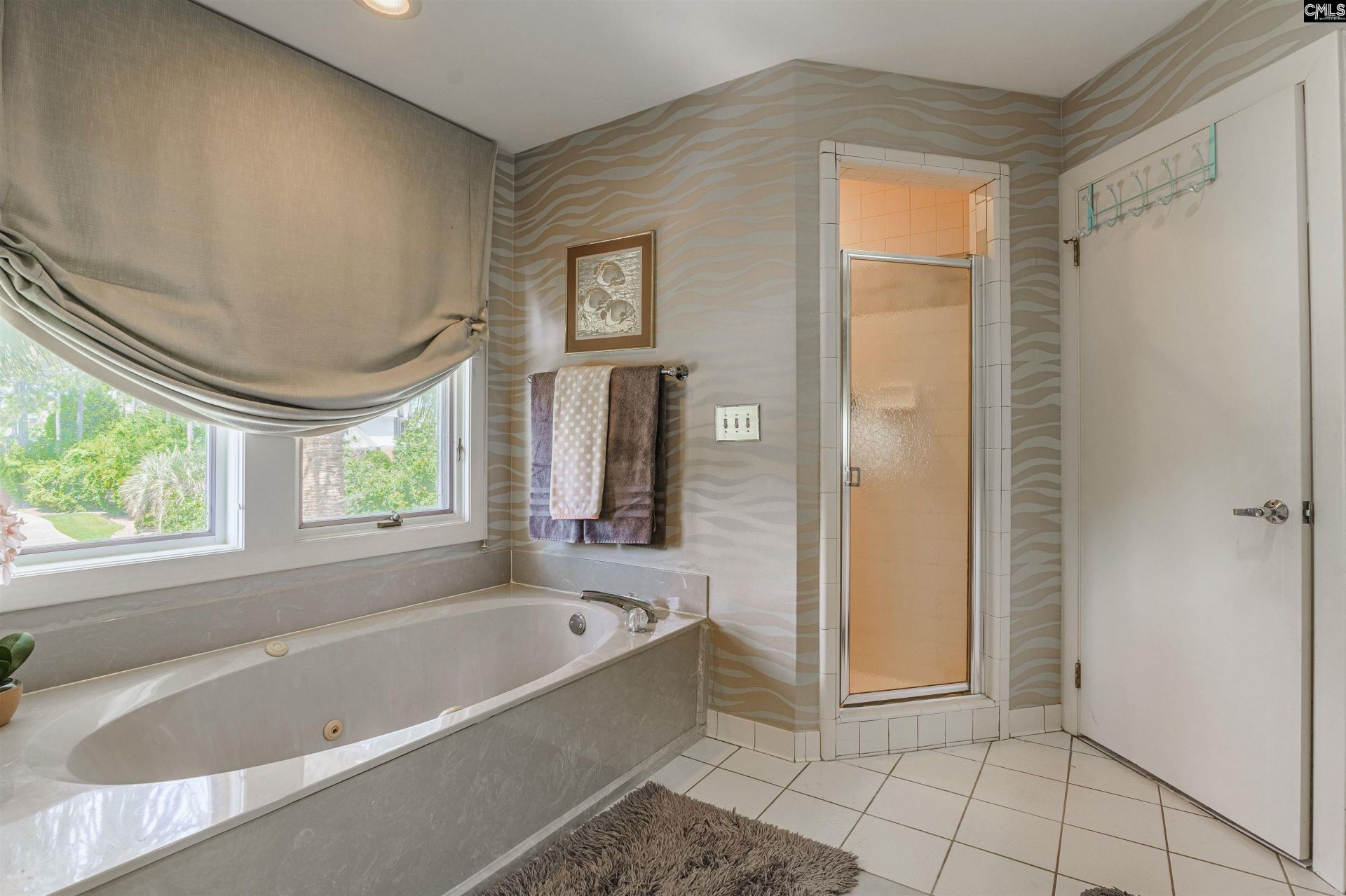 14 Whithorn Way Photo 16