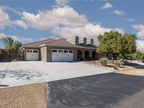 252 Hull Street , Henderson, NV 89015