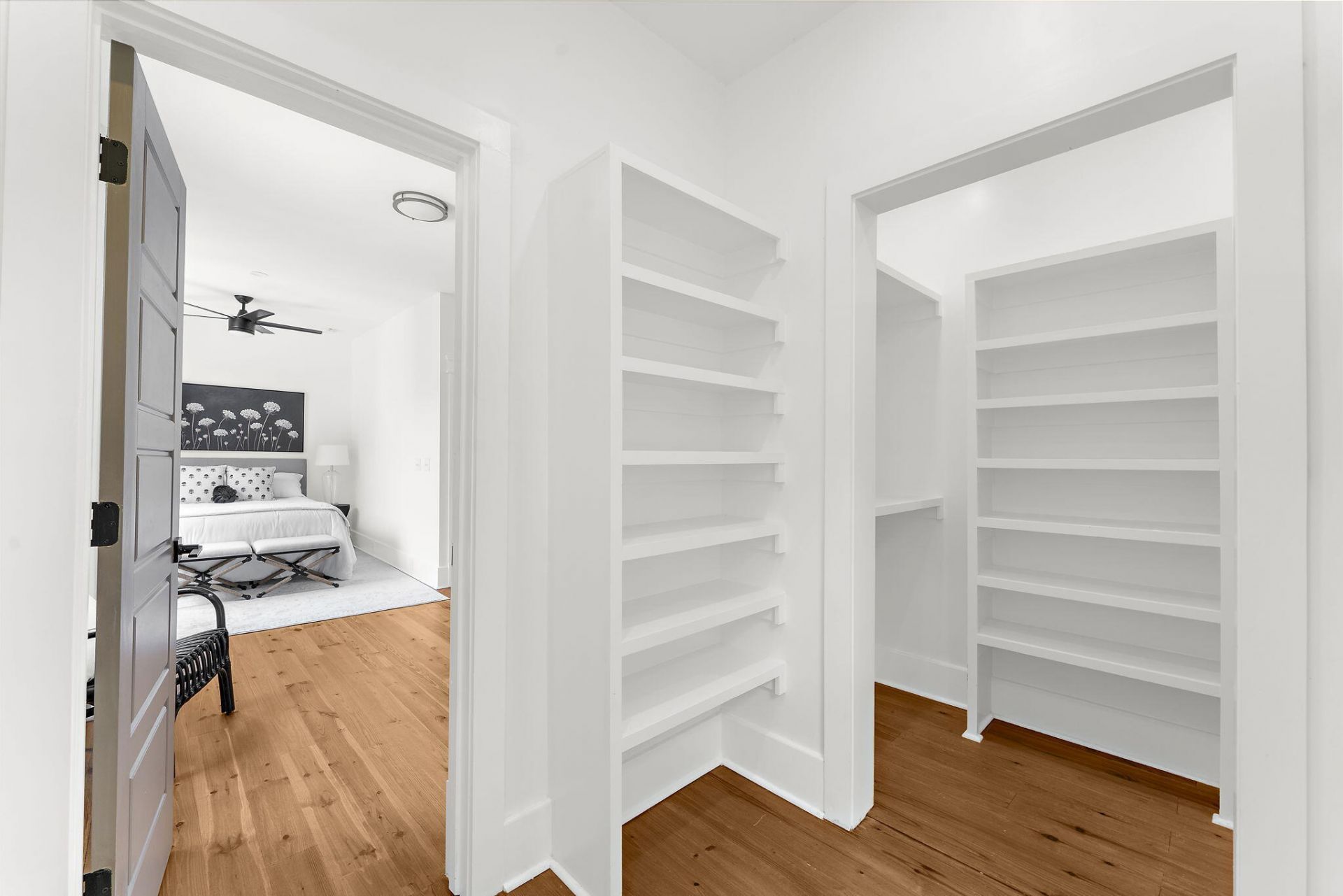 1135 King Street Photo 50
