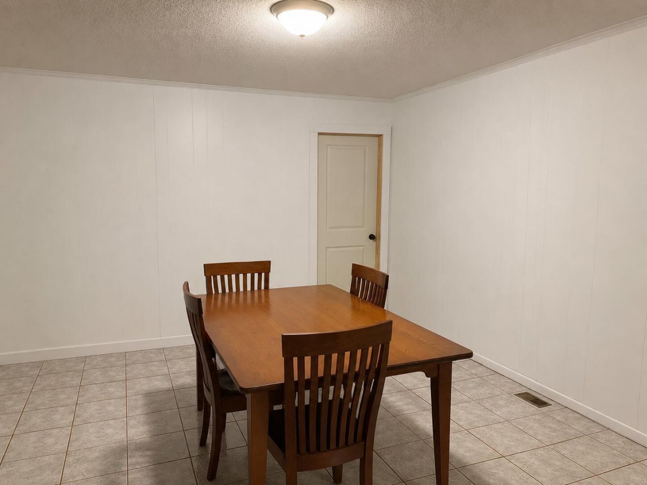 502 Dogwood Circle Photo 4