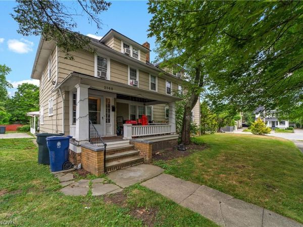 13116 Cedar Road , Cleveland Heights, OH 44118