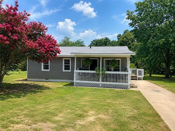 1600 Prospect Road , Aragon, GA 30104