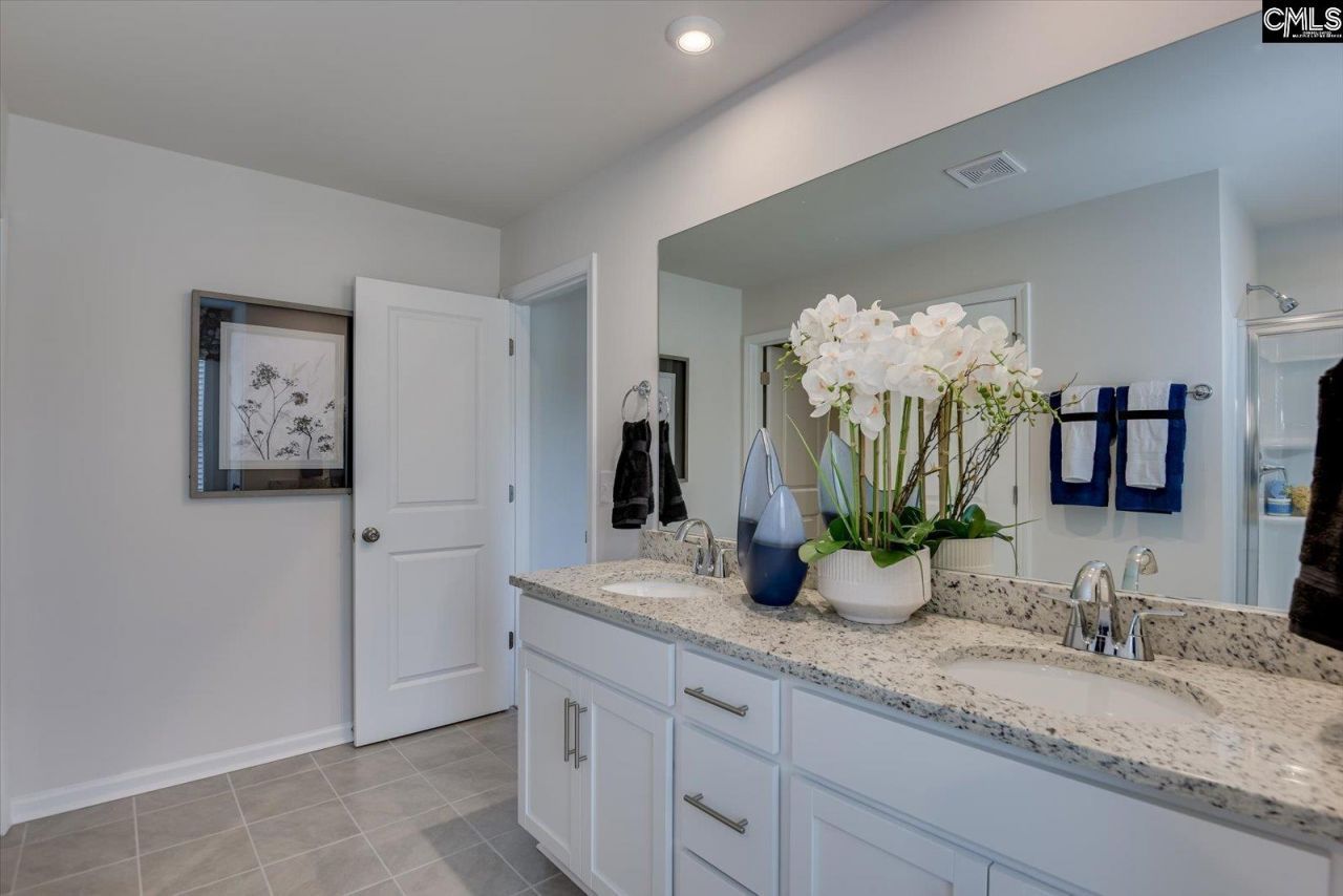 290 Summer Orchard Drive  Photo 27