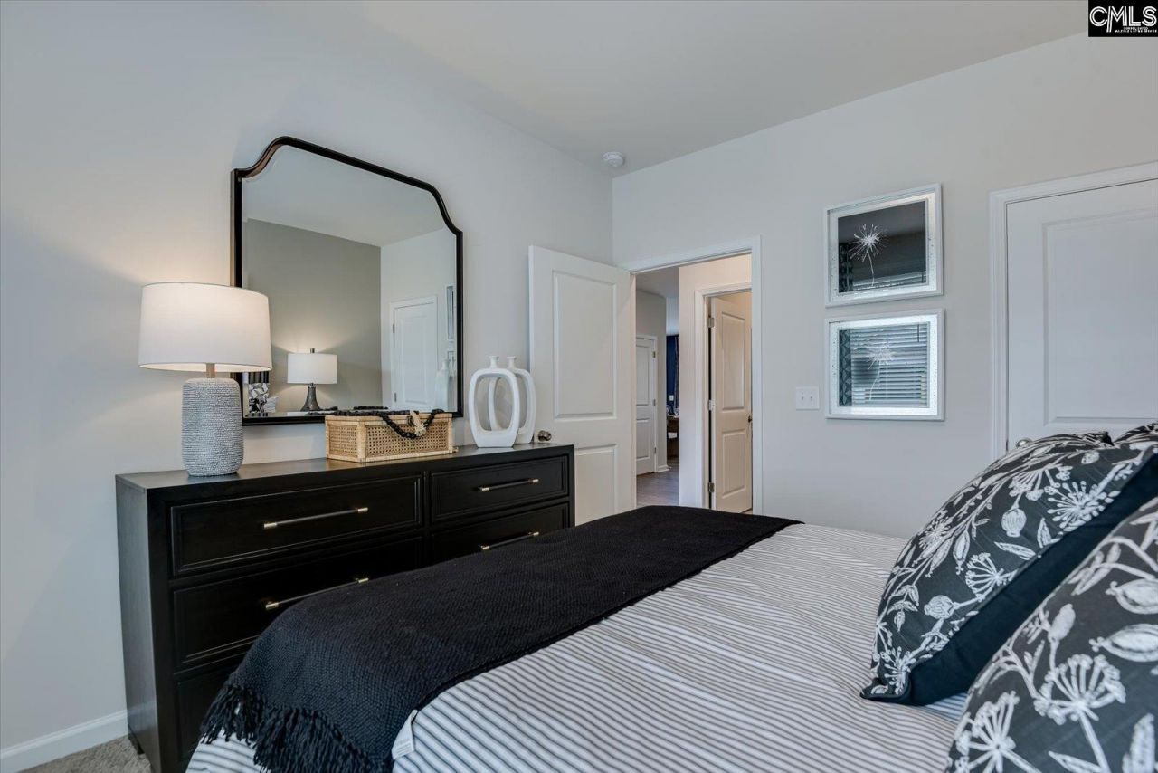 290 Summer Orchard Drive  Photo 9