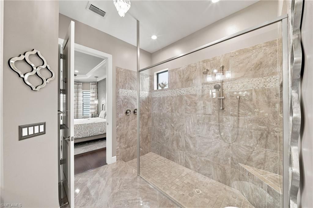 9392 Terresina Dr, Naples, FL 34119 Photo