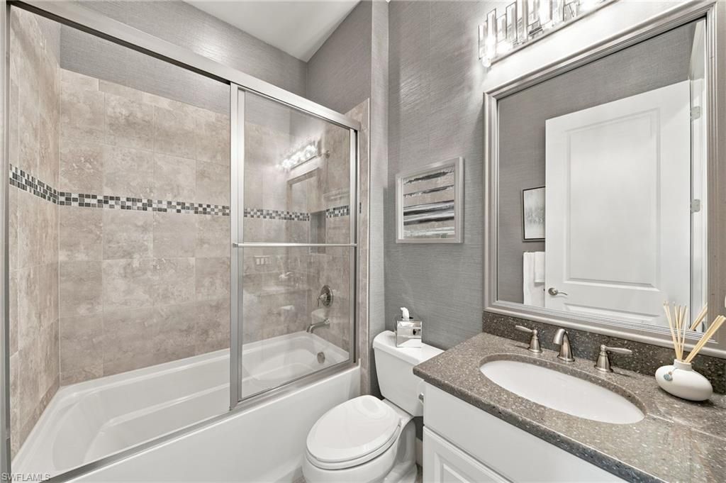 9392 Terresina Dr, Naples, FL 34119 Photo