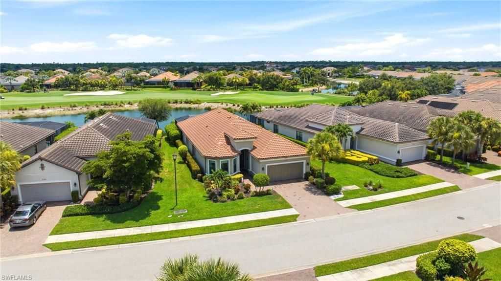 9392 Terresina Dr, Naples, FL 34119 Photo