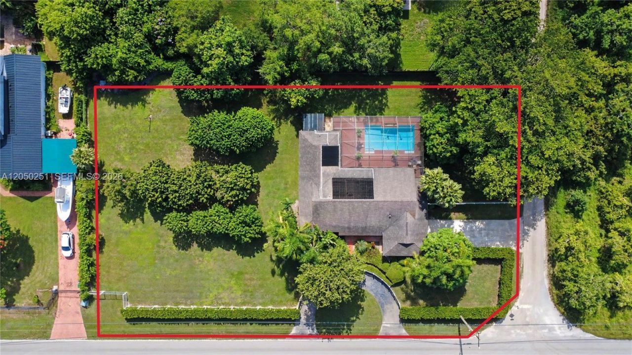 23595 SW 152nd Ave, Homestead, FL 33032 Photo