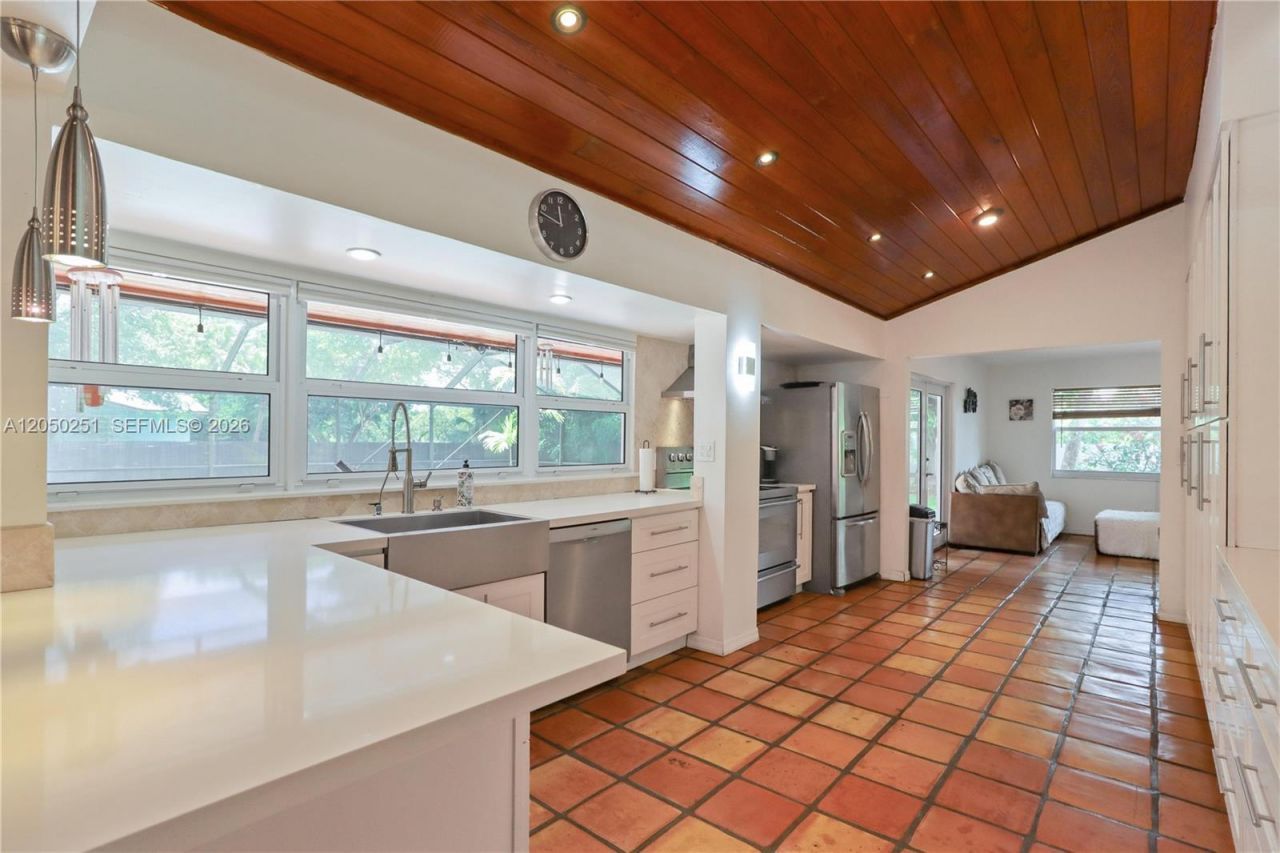 23595 SW 152nd Ave, Homestead, FL 33032 Photo