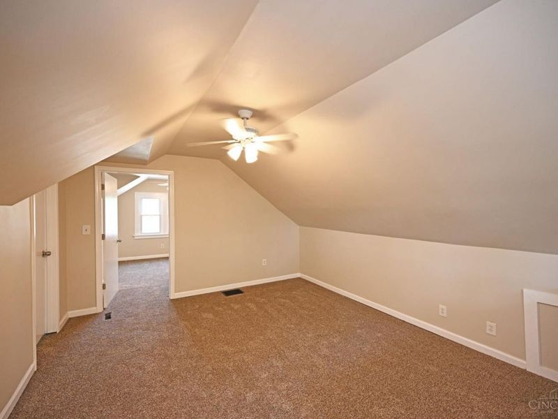 3977 Kenkel Avenue, Cheviot, OH 45211 Photo 24