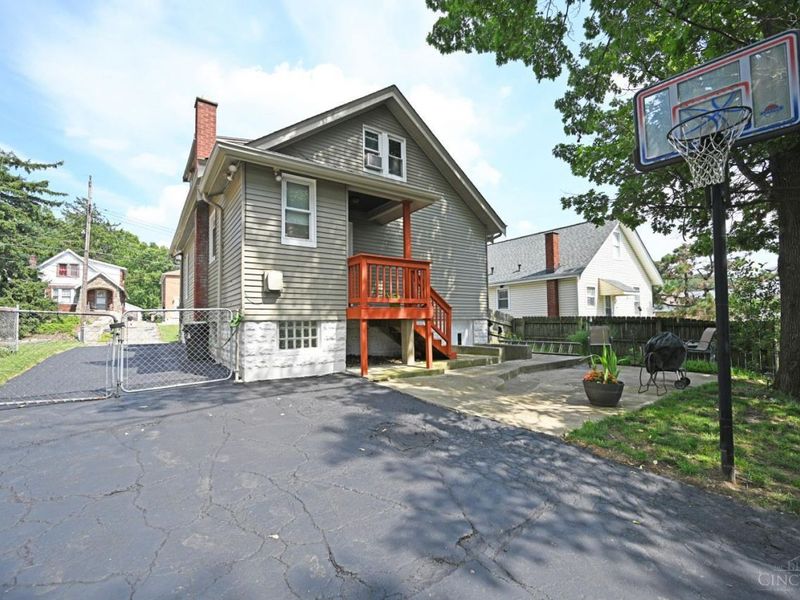 3977 Kenkel Avenue, Cheviot, OH 45211 Photo 47
