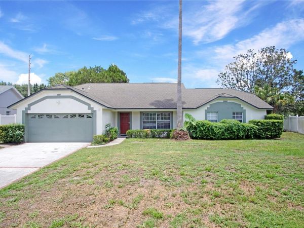 928 LOMA BONITA DRIVE , DAVENPORT, FL 33837