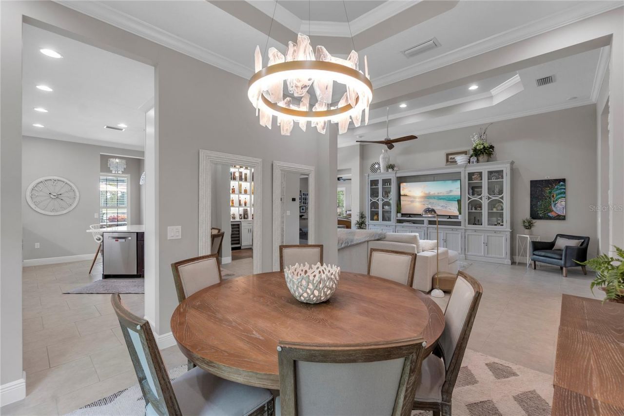 15402 Castle Park Terrace, Bradenton, FL 34202 Photo
