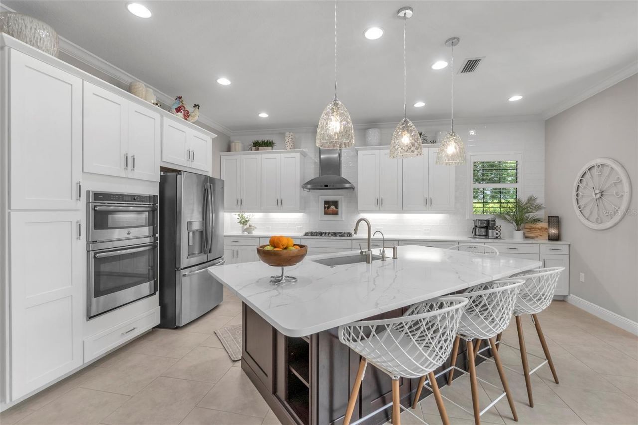 15402 Castle Park Terrace, Bradenton, FL 34202 Photo