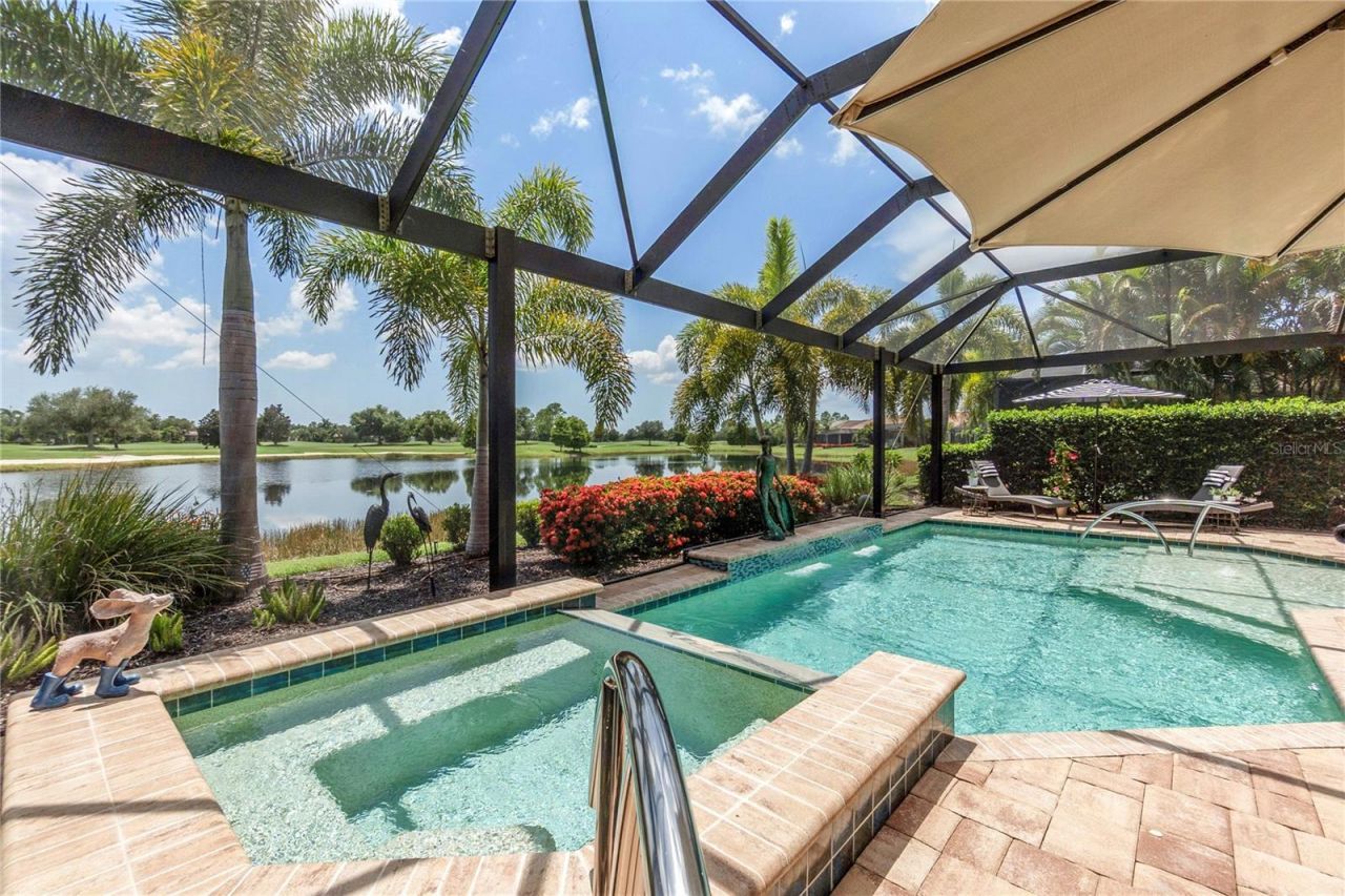 15402 Castle Park Terrace, Bradenton, FL 34202 Photo