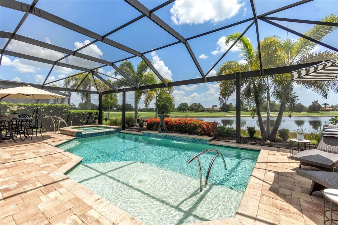 15402 Castle Park Terrace, Bradenton, FL 34202 Photo