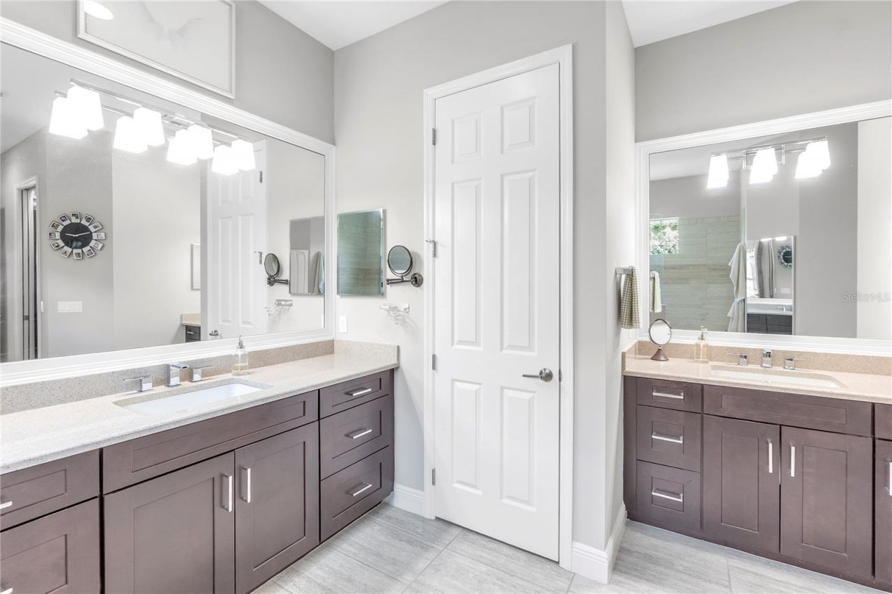 15402 Castle Park Terrace, Bradenton, FL 34202 Photo