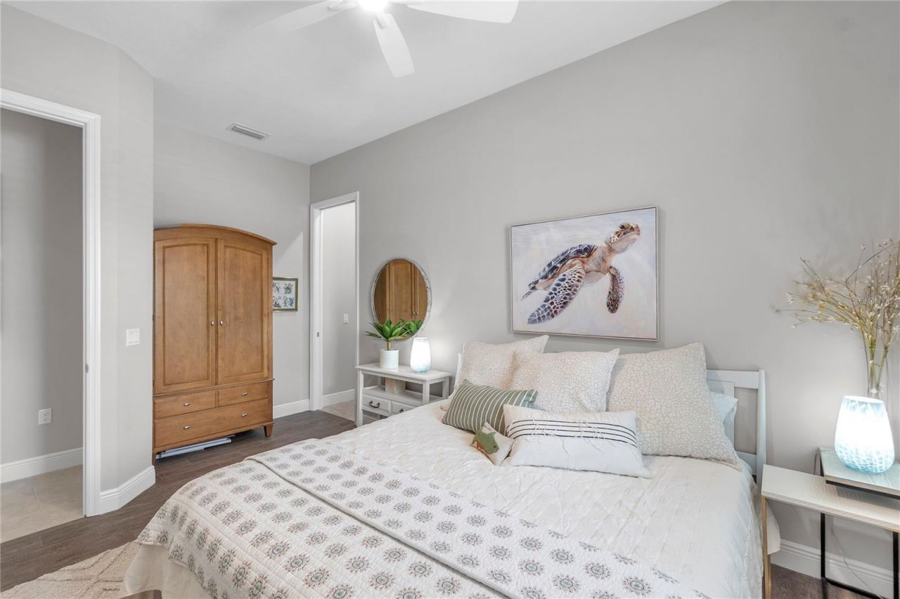 15402 Castle Park Terrace, Bradenton, FL 34202 Photo