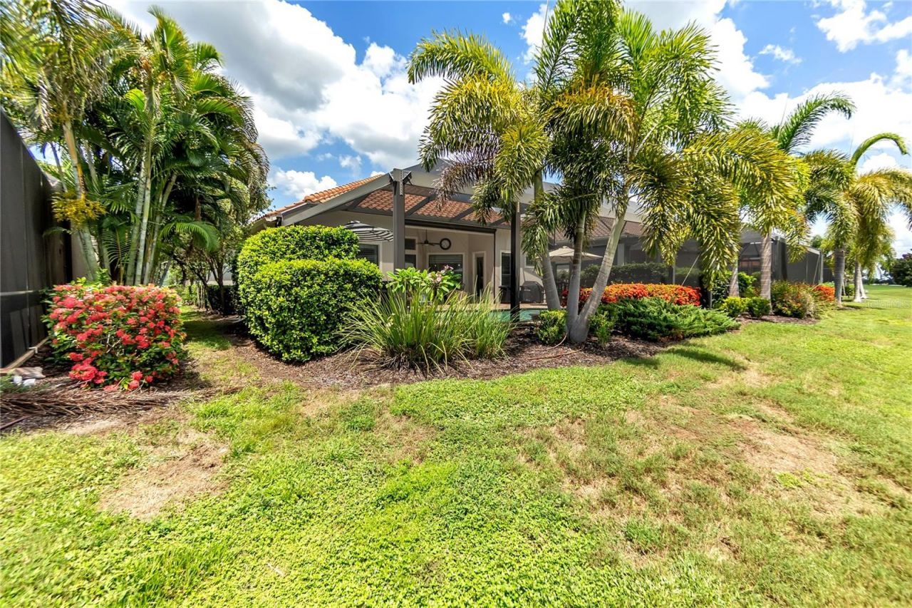 15402 Castle Park Terrace, Bradenton, FL 34202 Photo
