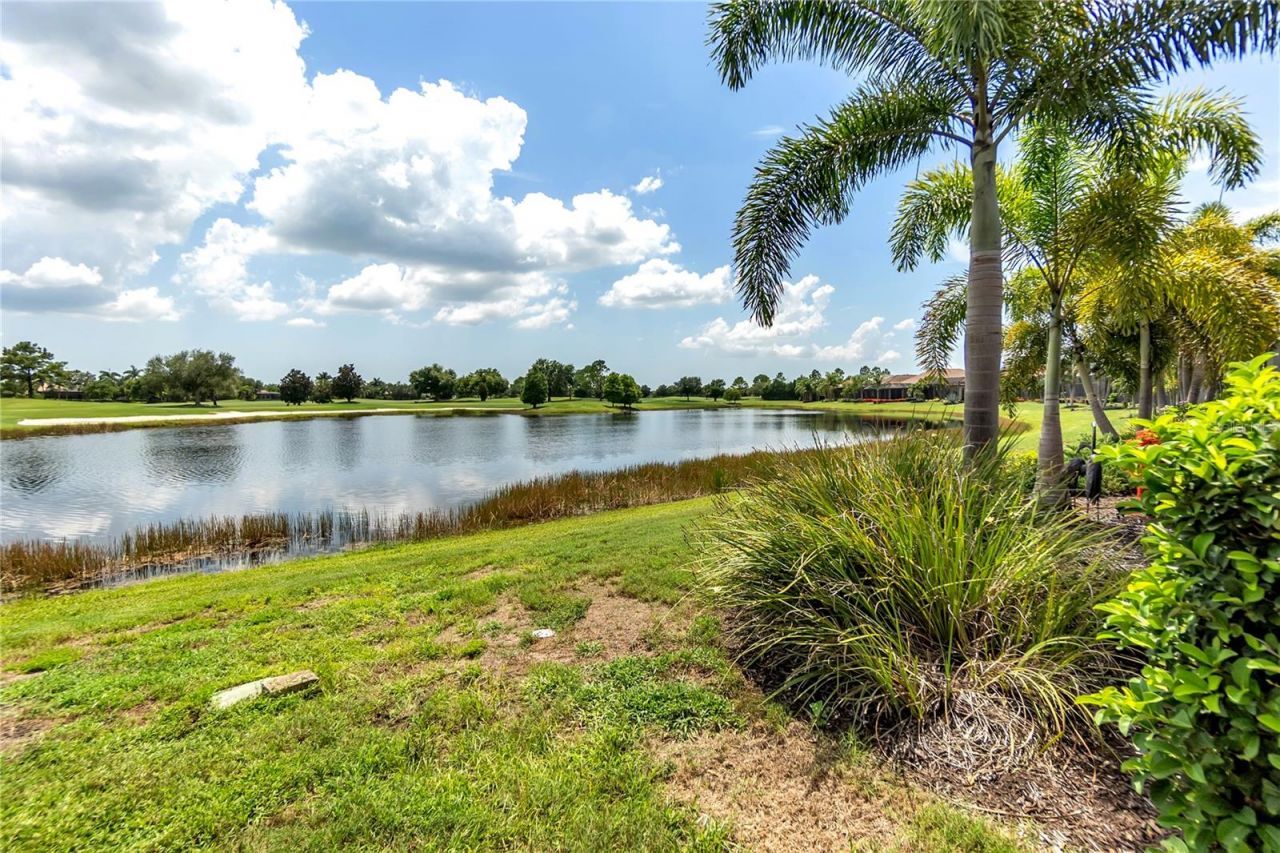 15402 Castle Park Terrace, Bradenton, FL 34202 Photo