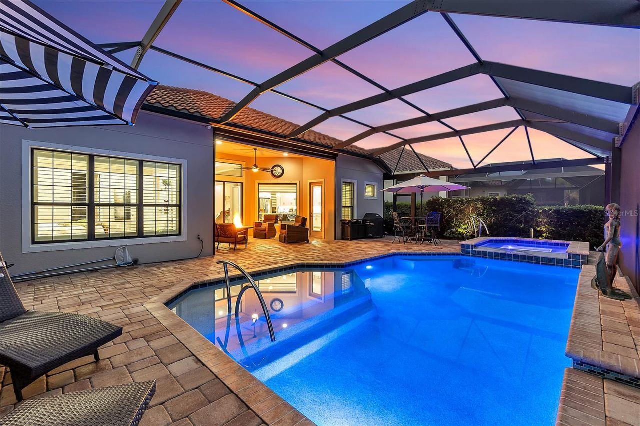 15402 Castle Park Terrace, Bradenton, FL 34202 Photo