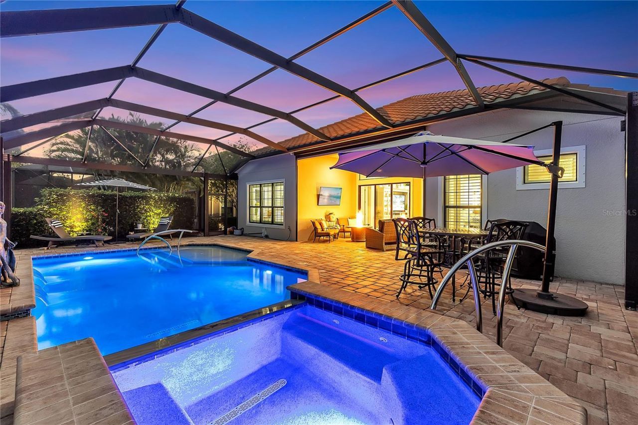 15402 Castle Park Terrace, Bradenton, FL 34202 Photo