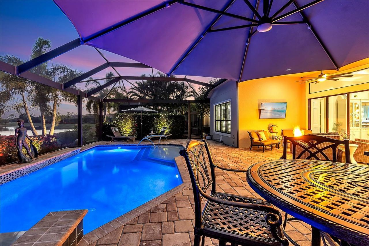 15402 Castle Park Terrace, Bradenton, FL 34202 Photo