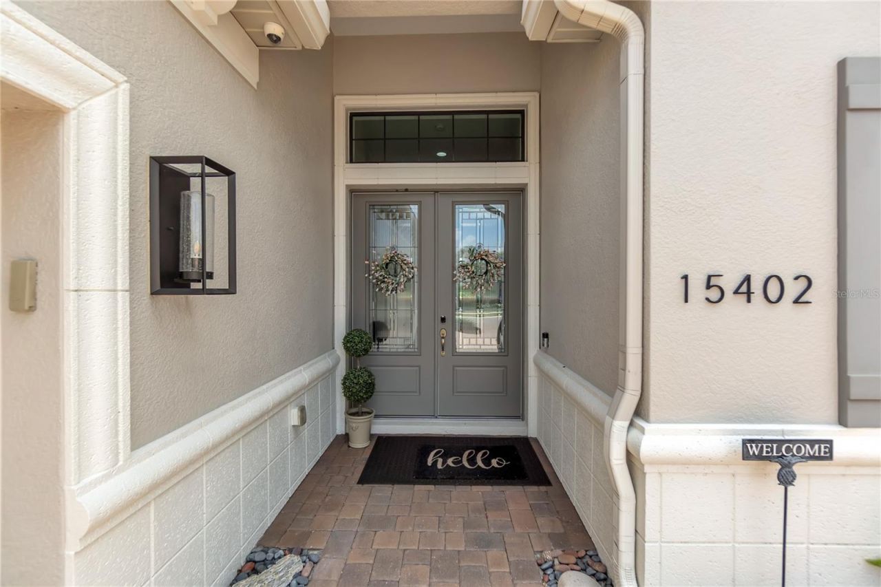 15402 Castle Park Terrace, Bradenton, FL 34202 Photo