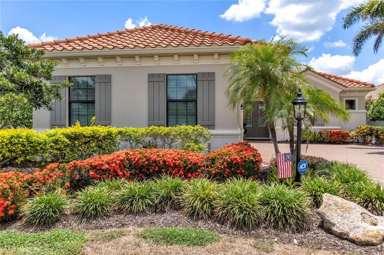 15402 Castle Park Terrace, Bradenton, FL 34202 Photo