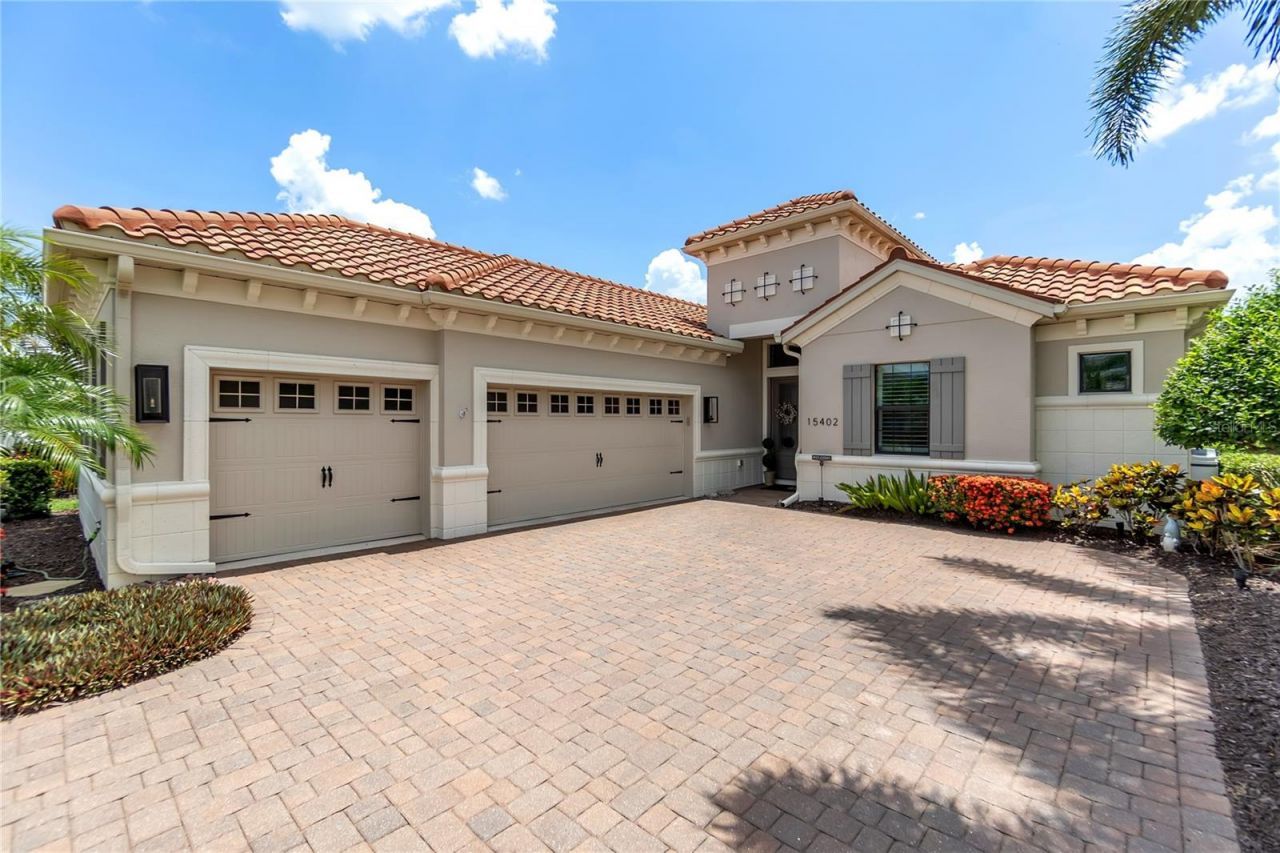 15402 Castle Park Terrace, Bradenton, FL 34202 Photo