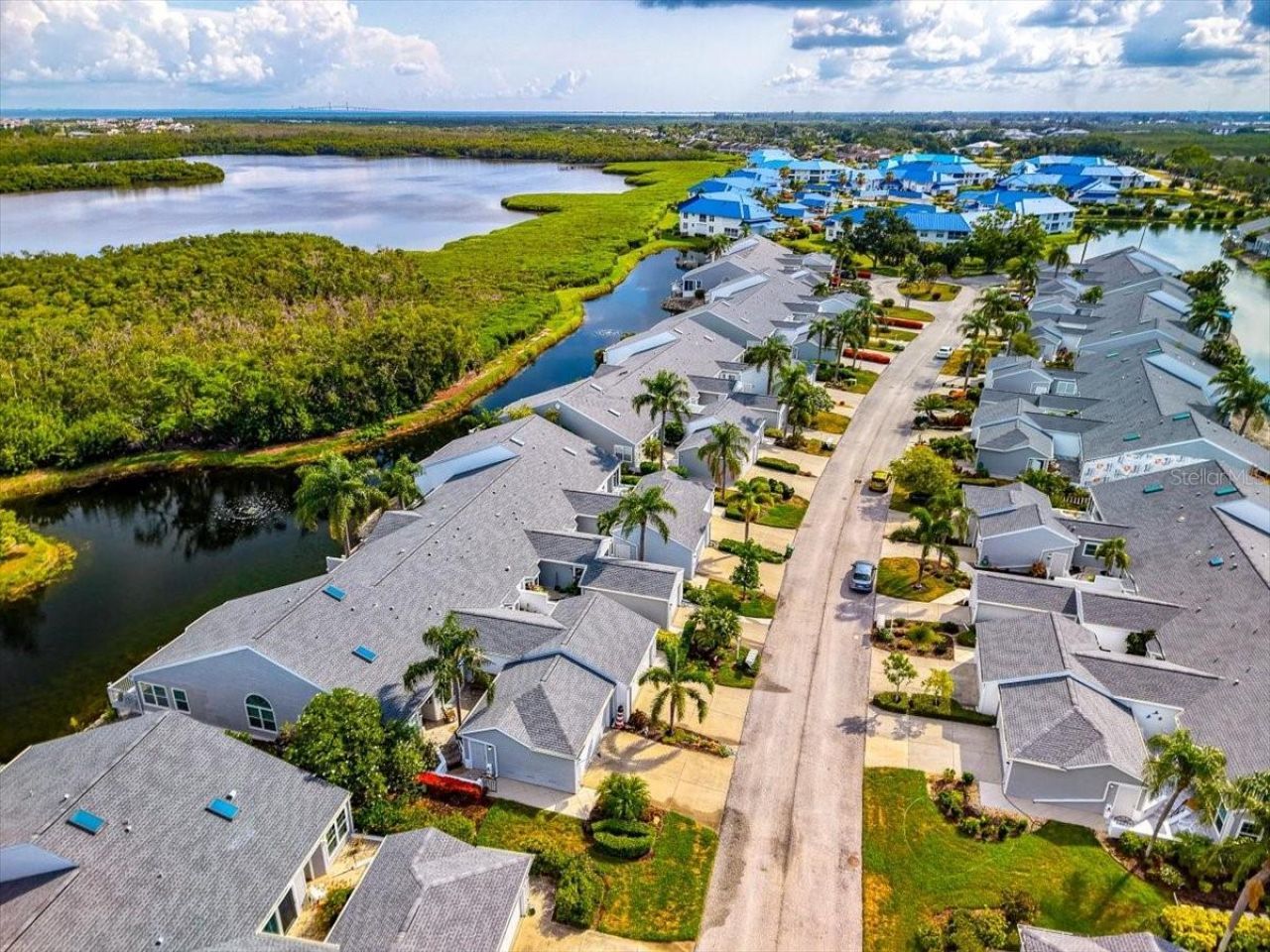1240 Spoonbill Landings Circle , Bradenton, FL 34209 Photo