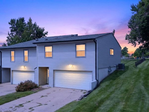 2301 S 5Th Avenue, Marshalltown, IA 50158