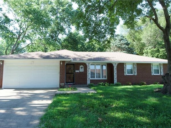 7924 Oakland Avenue, Kansas City, KS 66112