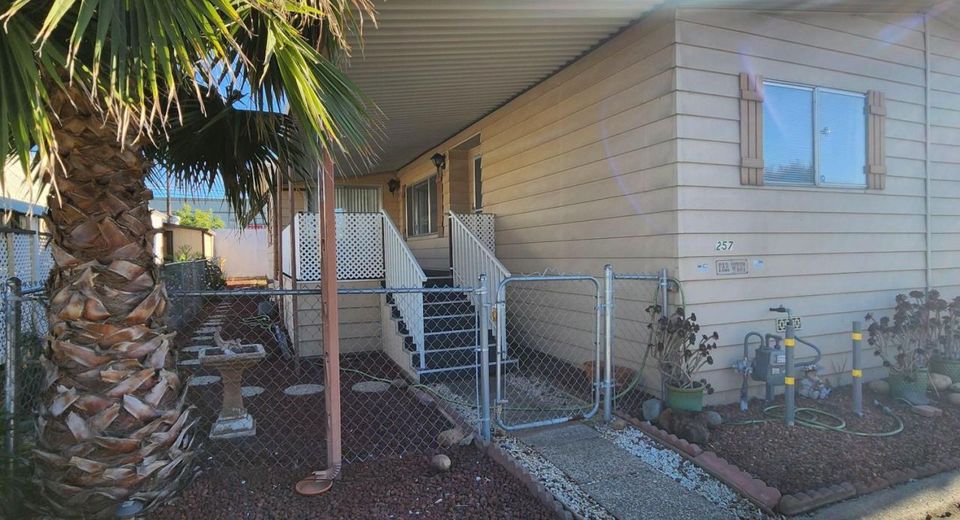8181 Folsom Blvd #257, Sacramento, CA 95826 Photo