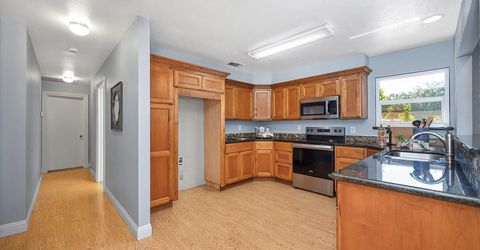 2230 Wildberry Ln, Auburn, CA 95603 Photo