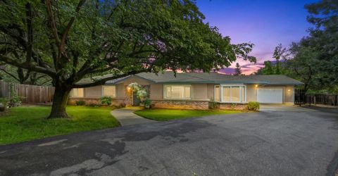 2230 Wildberry Ln, Auburn, CA 95603 Photo