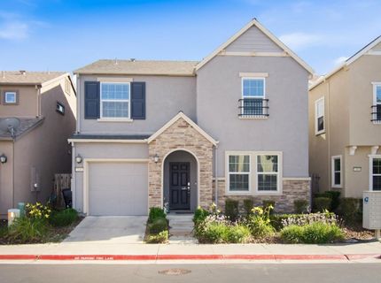 320 Bathbridge Ln, Sacramento, CA 95823 Photo