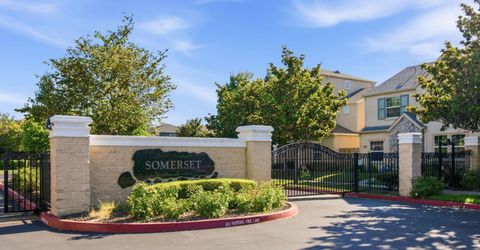 320 Bathbridge Ln, Sacramento, CA 95823 Photo