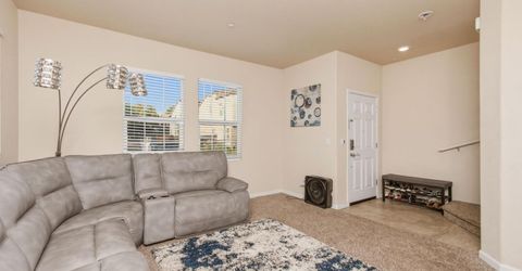 320 Bathbridge Ln, Sacramento, CA 95823 Photo