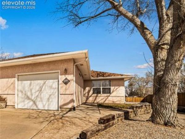 1721 Sierra Place, Pueblo, CO 81004