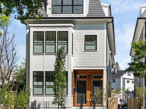 327 Alewife Brook Pkwy, Unit B, Somerville, MA 02144