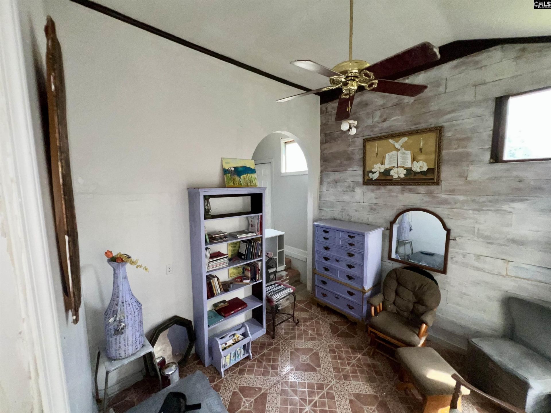 509 Henry Street Photo 6