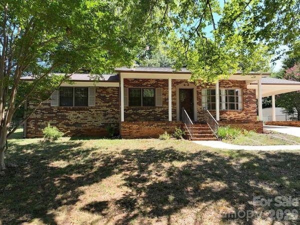 930 Eastview Street , Shelby, NC 28152