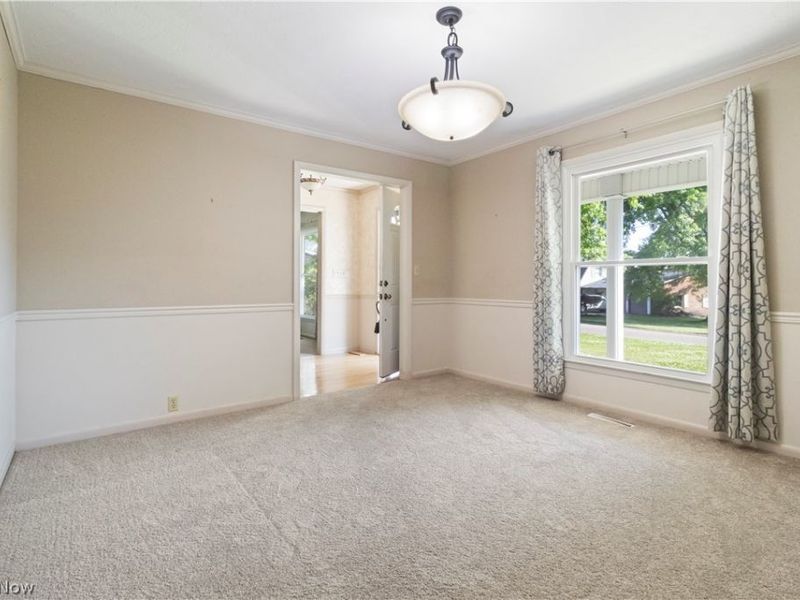 253 Harbel Drive, Saint Clairsville, OH 43950 Photo 12
