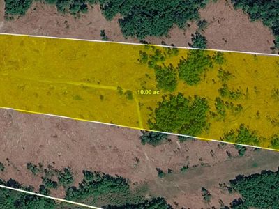 1462 Johnsville Road, Smoaks, SC 29481