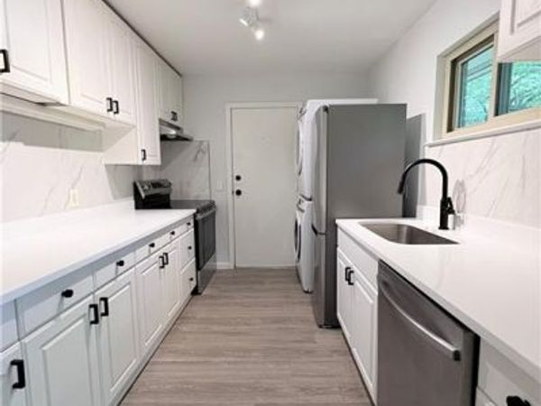 1111 Clairemont Avenue, Unit B6, Decatur, GA 30030