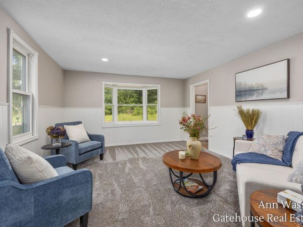 2737 Dane Street, Gowen, MI 49326